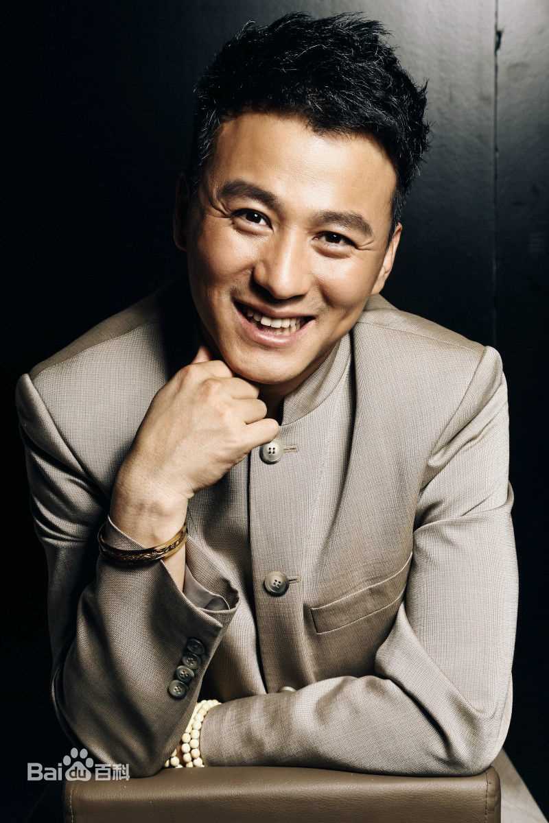 毛乐正装照片壁纸壁纸