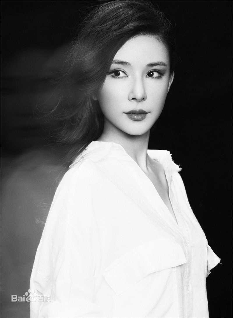 葛思然烈焰素颜照相册