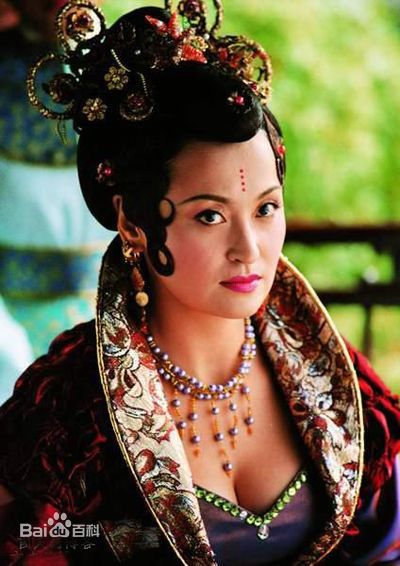 王璐瑶影视形象素颜照壁纸