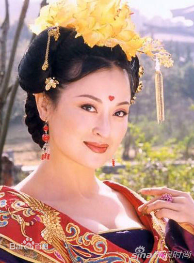 王璐瑶影视形象素颜照壁纸