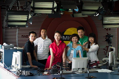 王佳一出席活动图册