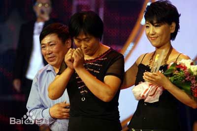 王佳一出席活动图册