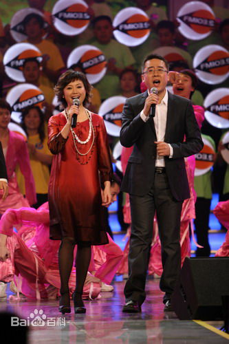 王佳一出席活动图册