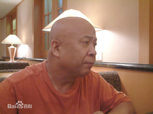 吴天明(Wu Tianming)生活照壁纸壁纸