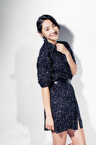 最新徐岑子性感图片