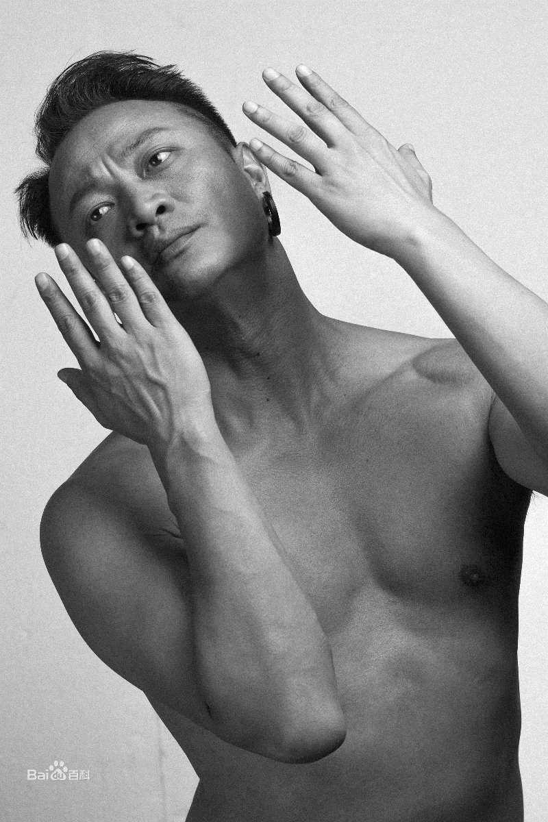 孙磊演员素颜照相册