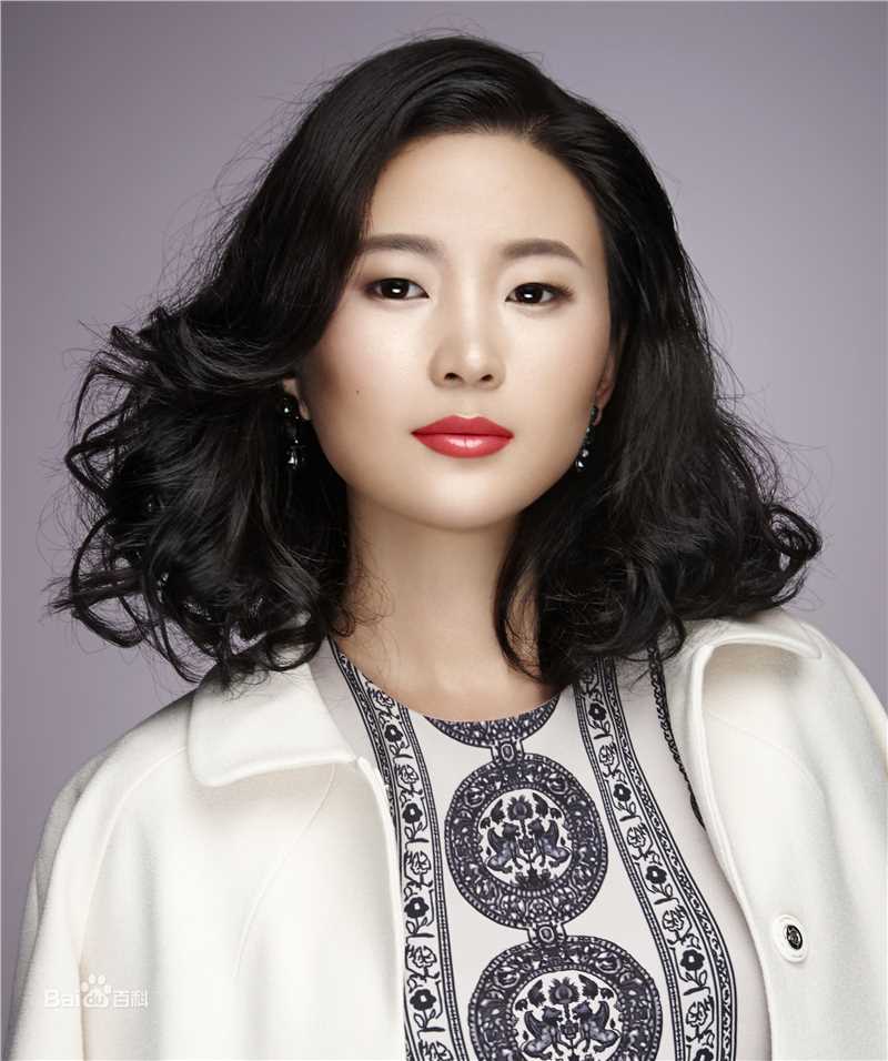 最新刘潇珂性感图片