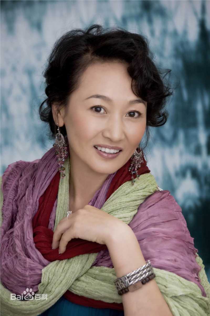 哈斯高娃生活照素颜照相册