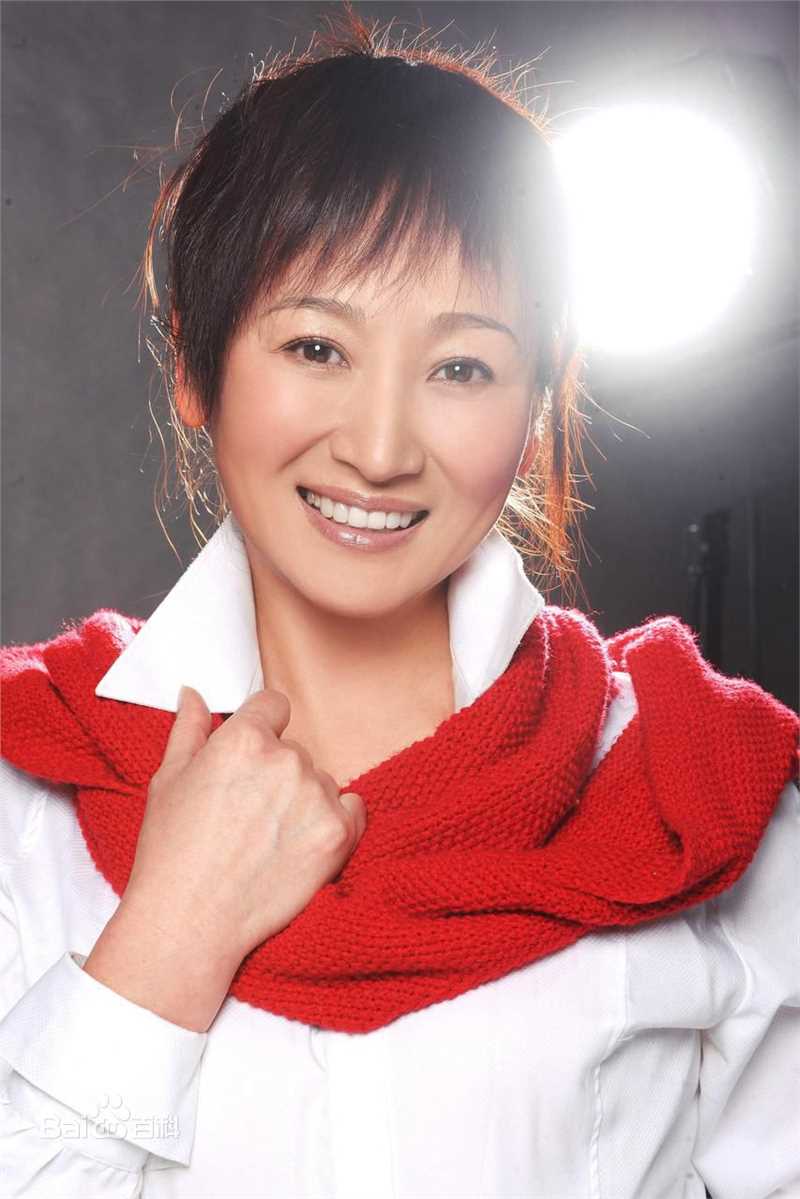 哈斯高娃生活照素颜照相册