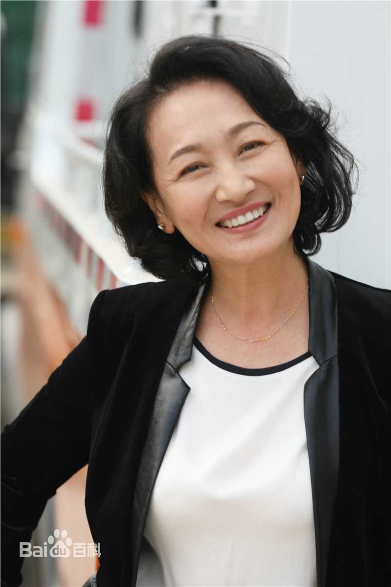 高清哈斯高娃图片