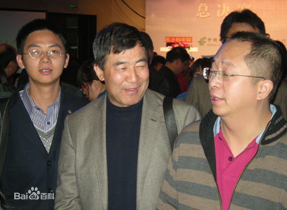 彭添才(yitle)策划人易天出席IT科技创新大会前后照片