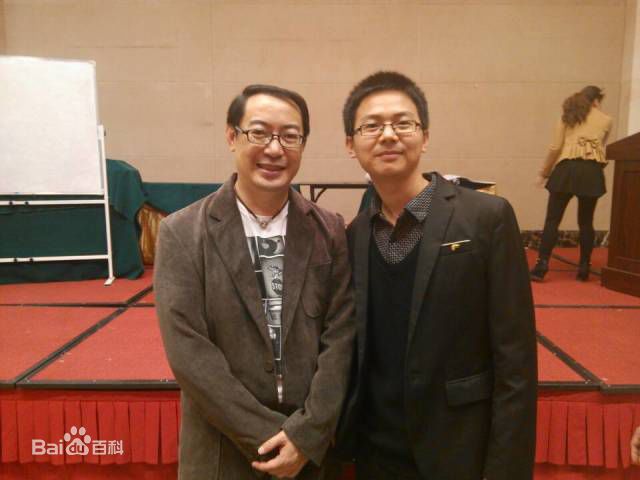 彭添才(yitle)策划人易天与企业家及行业专家互动交流生活照相册