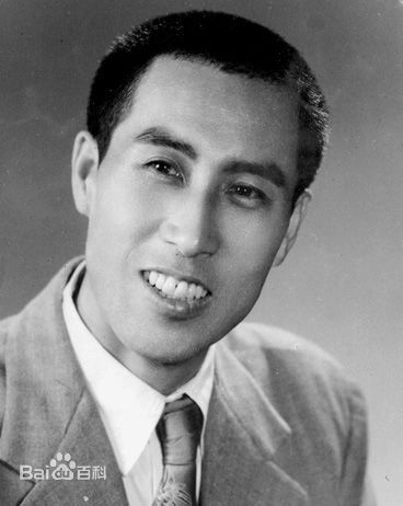 最新梁音性感图片