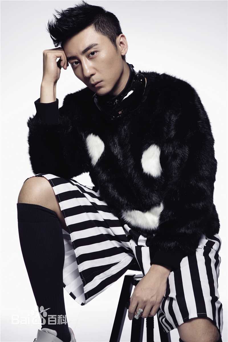 高清梁欢(LiangHuan)图片