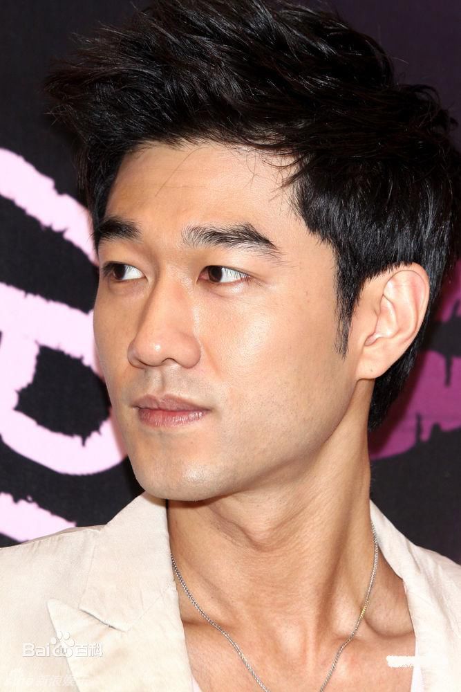 高清李柱贤性感图片