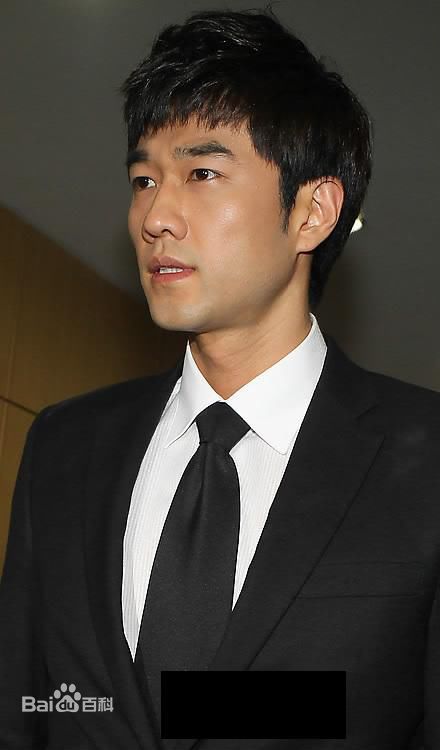 高清李柱贤性感图片