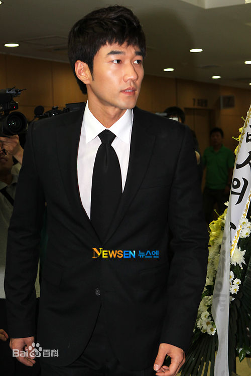 李柱贤最新影集图集