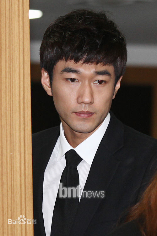 李柱贤最新影集图集