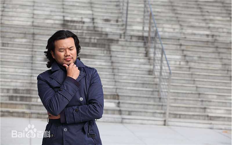 丁亚男装代言壁纸壁纸