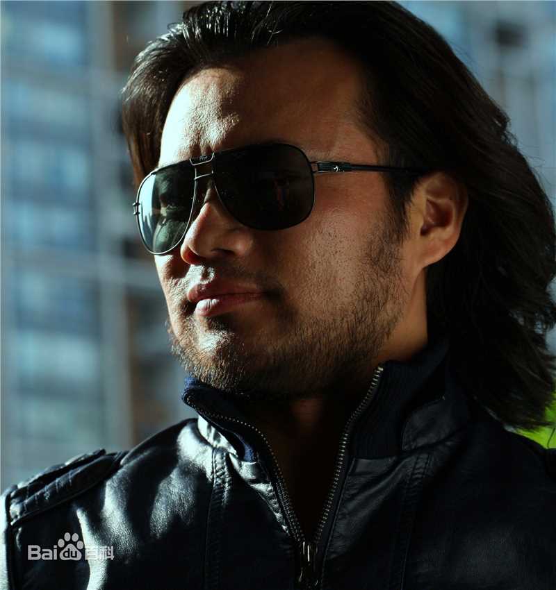 丁亚太阳镜代言素颜照相册