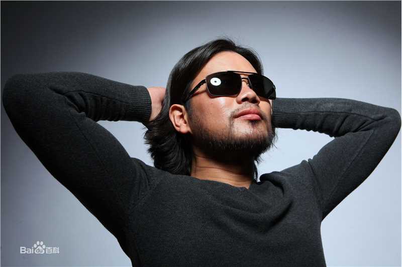 丁亚太阳镜代言素颜照相册