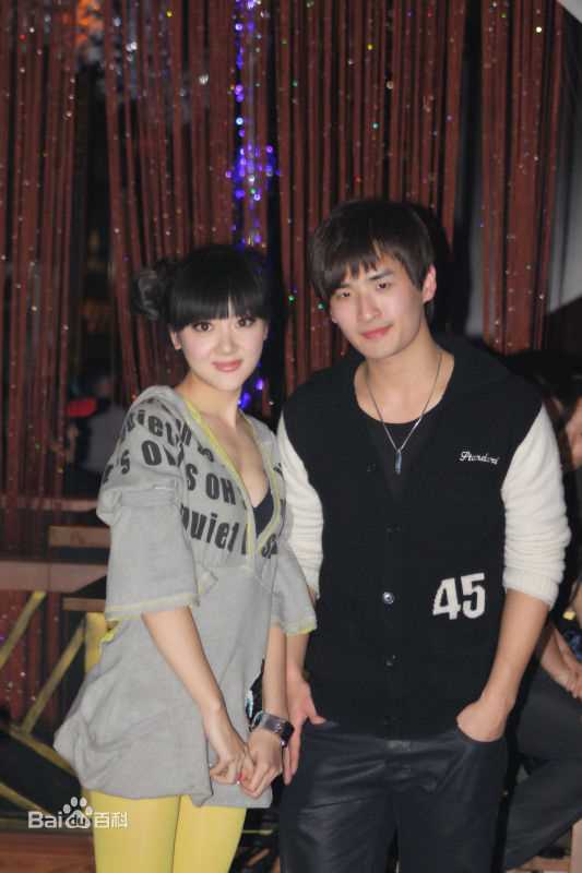 于瑛楠社会活动性感图片图集