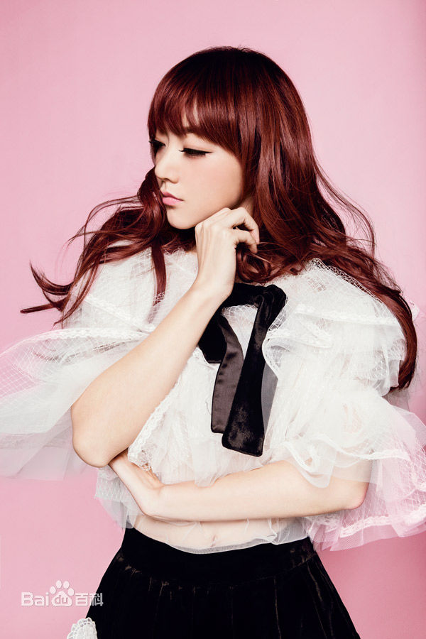 于瑛楠在专辑《冬天的秘密》图片中的