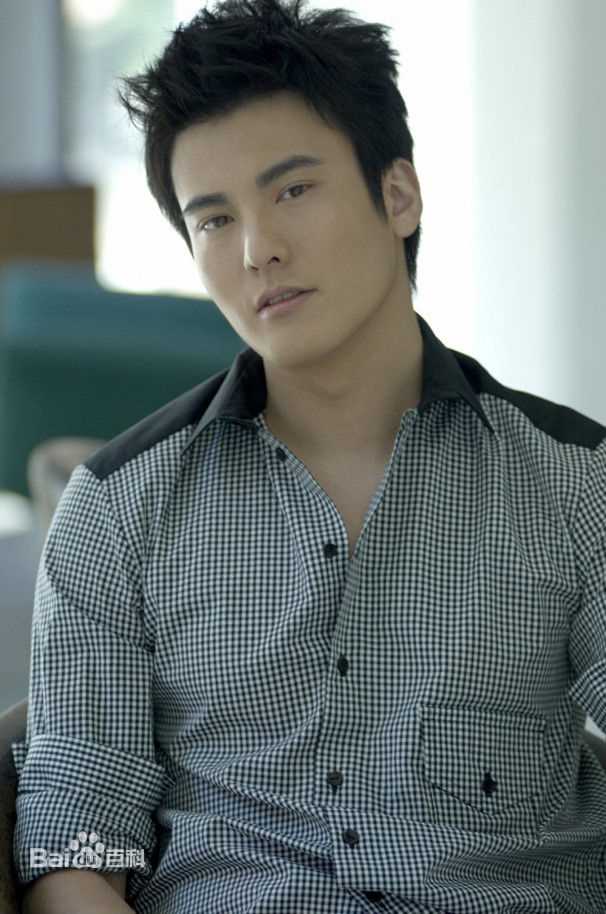 高清孙仲加图片