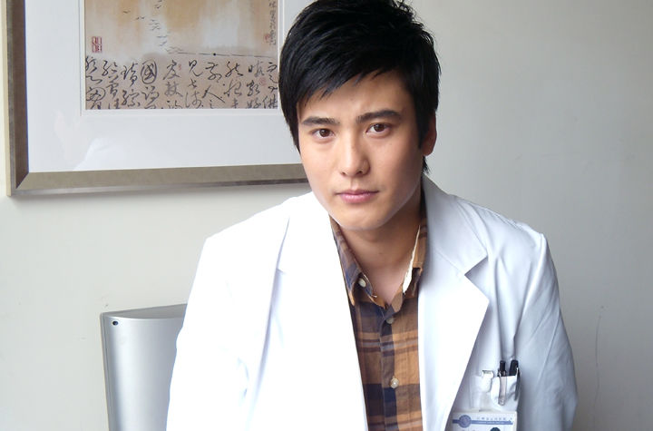 高清孙仲加图片