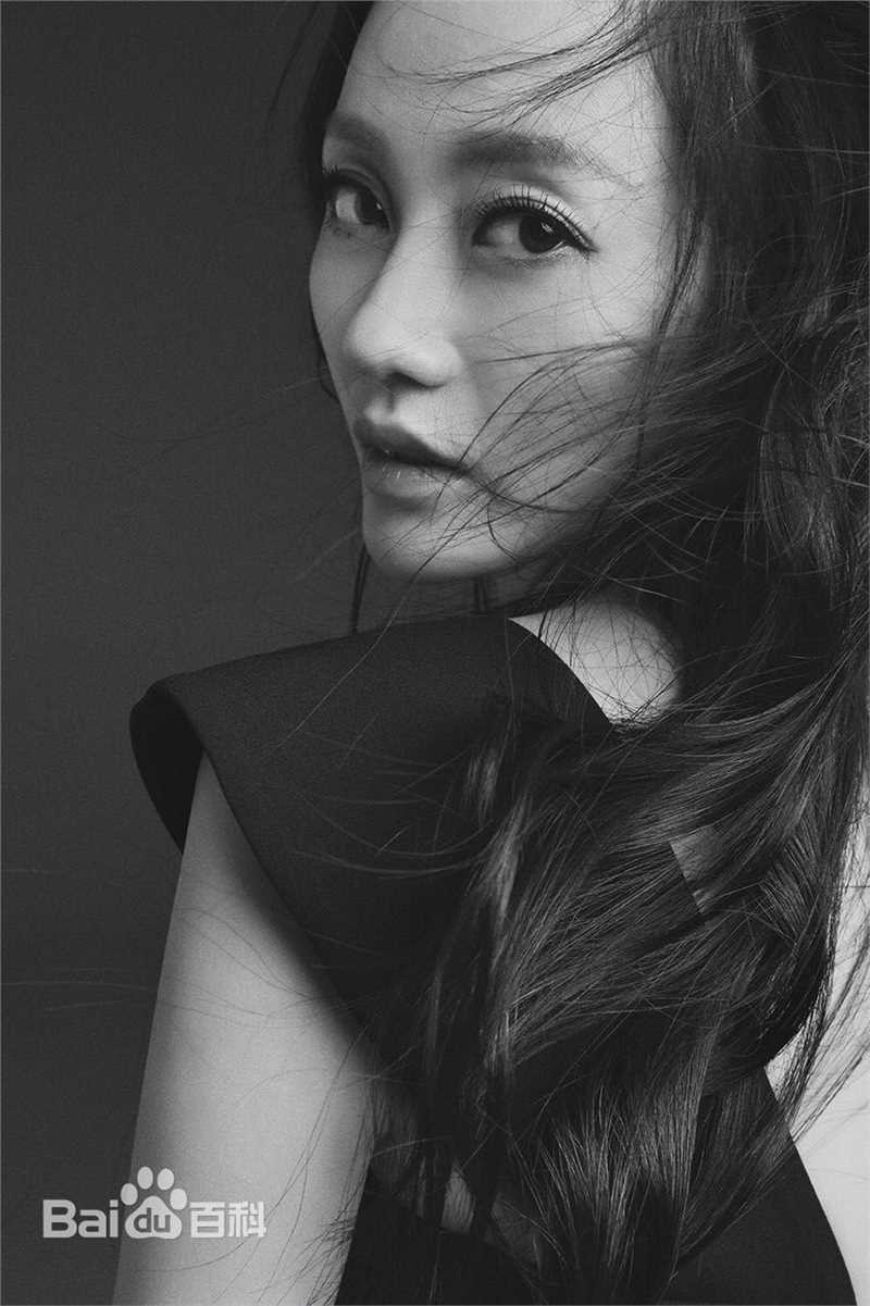 郑心潼最新精美壁纸