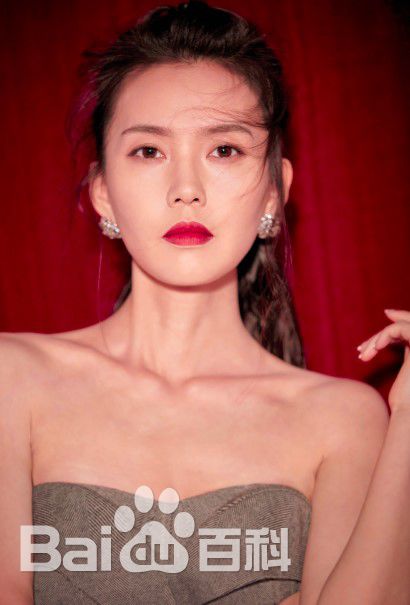 李宜儒照片性感图片图集