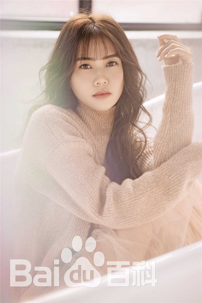 李宜儒照片性感图片图集