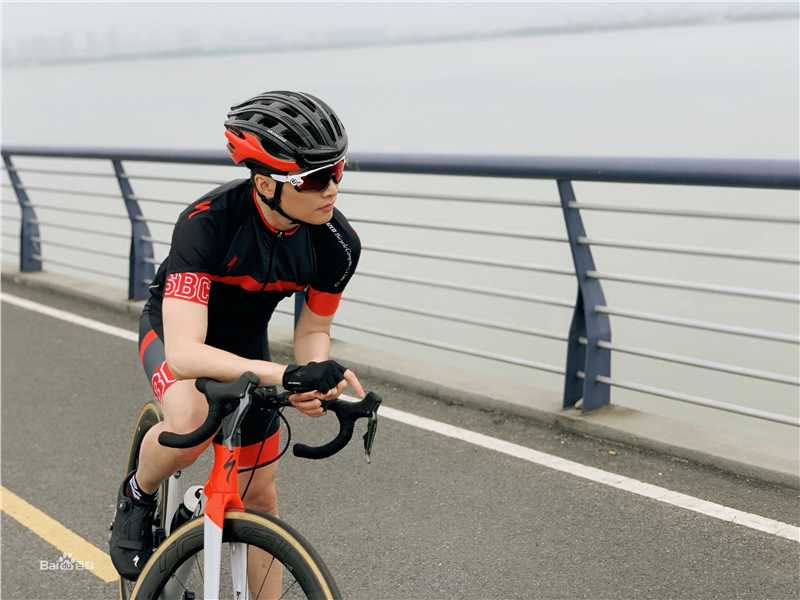 萧浩冉图片前后照片