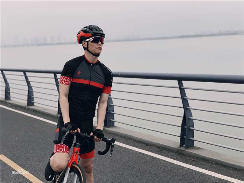 萧浩冉图片前后照片