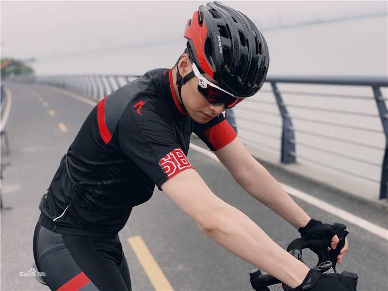 萧浩冉图片前后照片