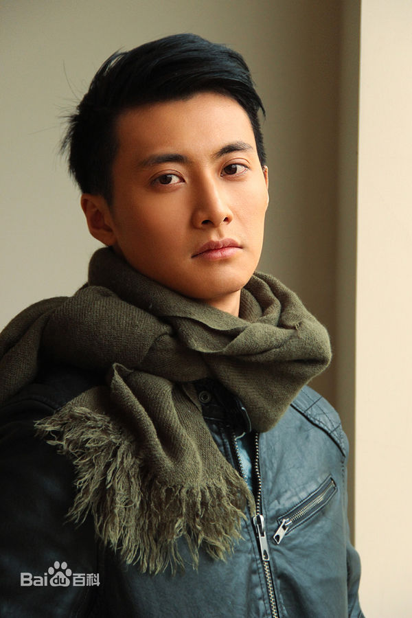 萧浩冉精选片场拍图册