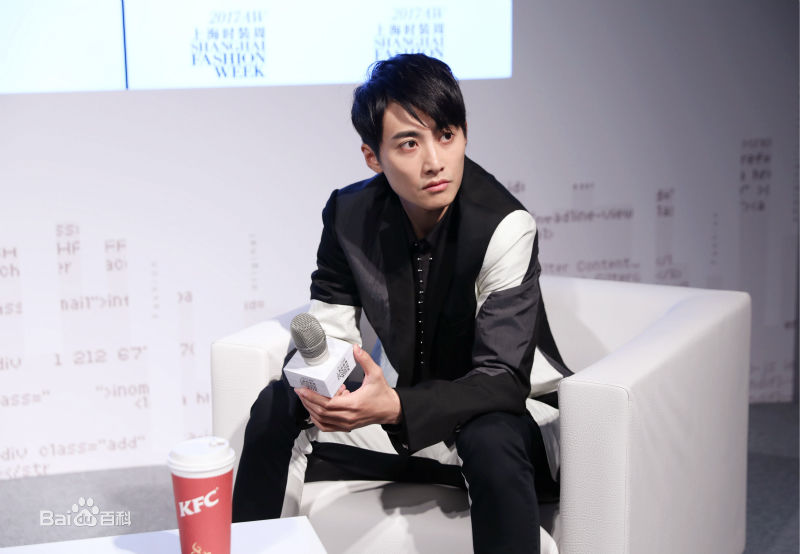 萧浩冉图集生活照相册