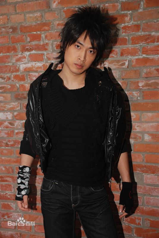 张梓宸生活照片前后照片