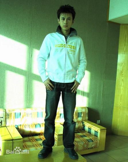 张梓宸精选集图册