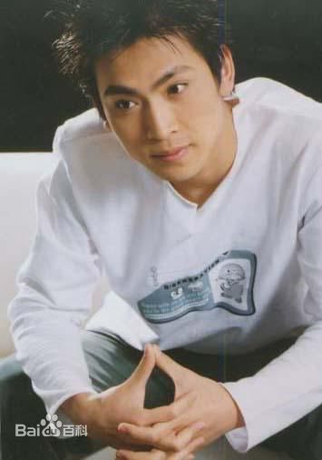 最全张梓宸素颜照