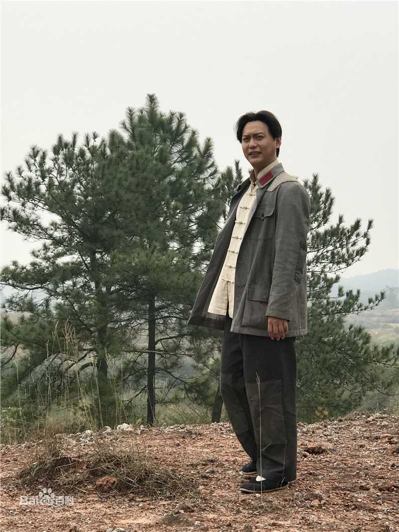 侯京健高清剧照