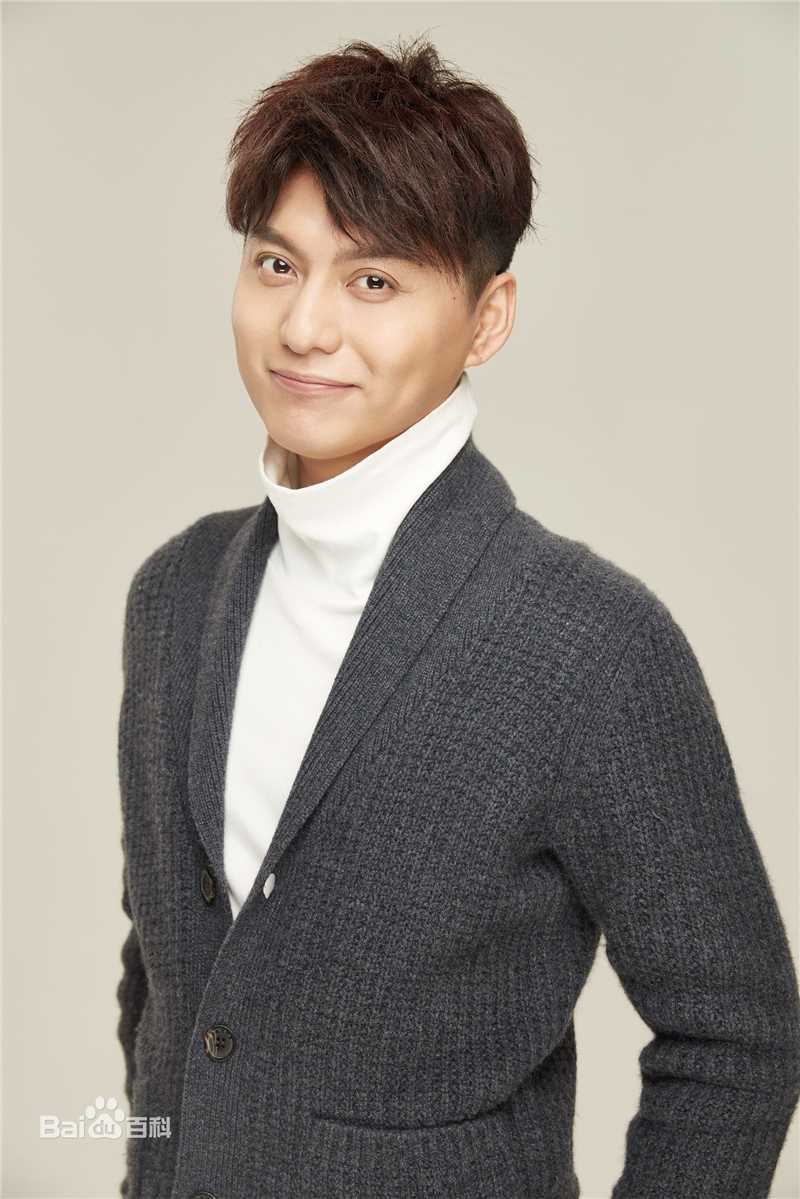 侯京健侯京建宣传生活照相册