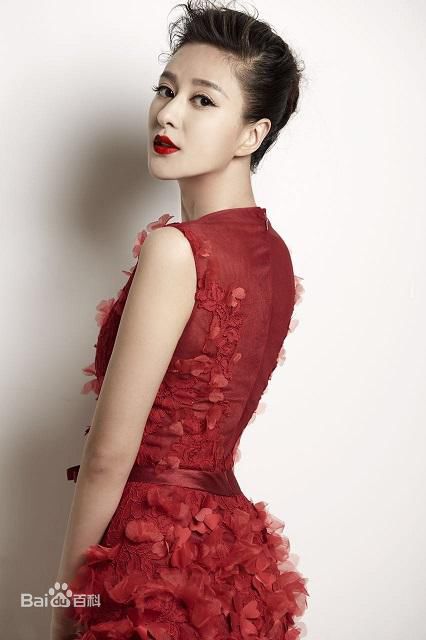 陈真希光荣绽放壁纸壁纸