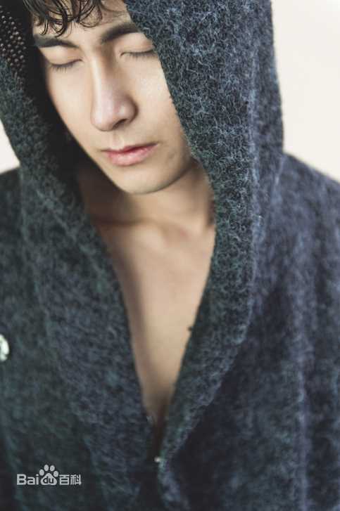 最新丁宇辰(Eric)性感图片