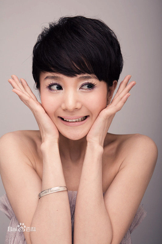 刘钇彤(yita)高清杂志拍摄照片图集