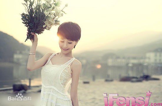 刘钇彤(yita)高清杂志拍摄照片图集