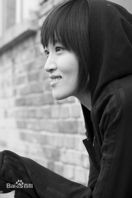 孙嘉一影视作品生活照相册