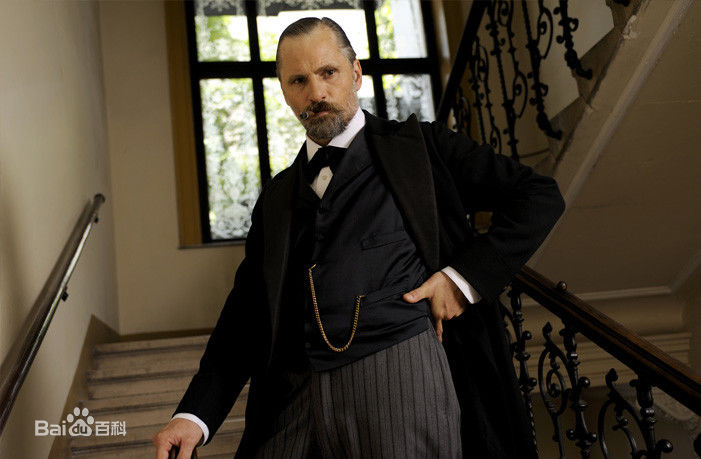 维果·莫特森(Viggo Mortensen)《危险方法》最新剧照