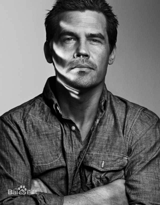 乔什·布洛林(Josh James Brolin)前后照片