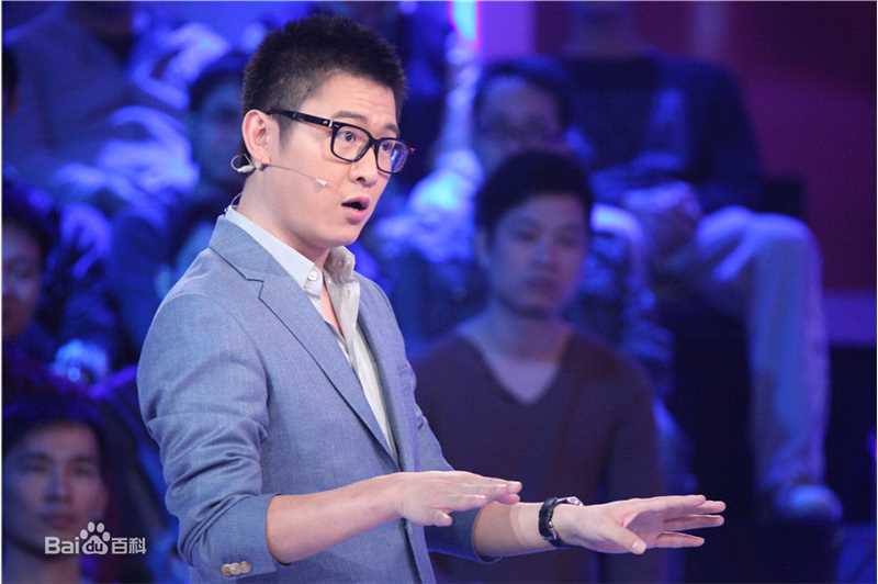 彭宇节目主持生活照相册